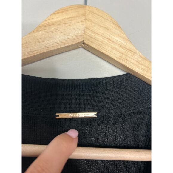 NEW Alexis Paulo Button Collared Pouch Pocket Sheer Half Sleeve Top Size: XL - Picture 4 of 7